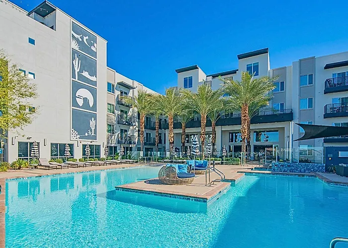 Near Mayo Sunny Retreat Heated Pool & King Bed * Scottsdale