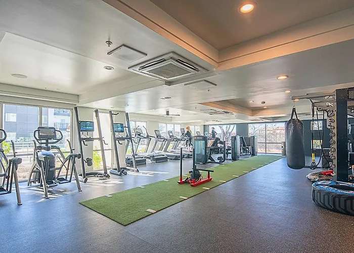 Near Mayo Sunny Retreat Heated Pool & King Bed Appartement Scottsdale